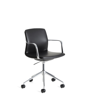 Офисный стул Nerlan из черной экокожи с алюминиевой рамой