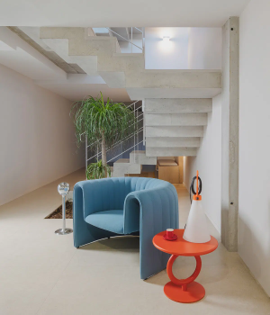 Кресло Remnant отделка 132 ткань 3894