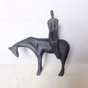 Статуэтка Cloyd арт.50176 / выс. 32 см - черный / серия 1643