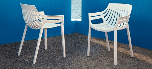 Кресло Spritz с подлокотниками от интернет-магазина IDODOM.RU