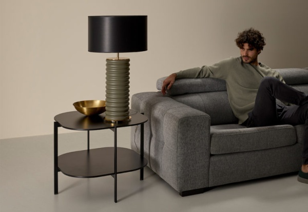 Настольная лампа Taro латунный металл, черный абажур 801021/41 от интернет-магазина IDODOM.RU