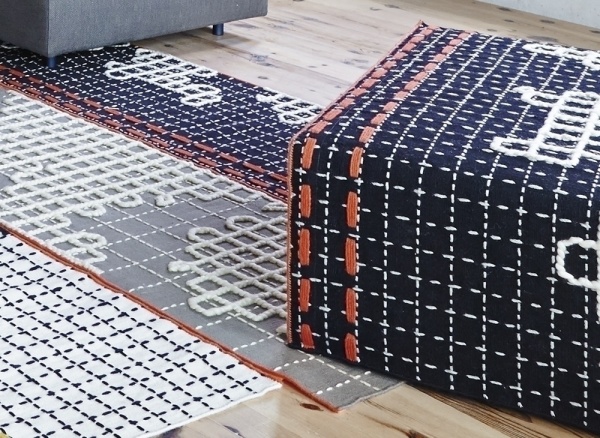 Пуф маленький Bandas D Black от интернет-магазина IDODOM.RU