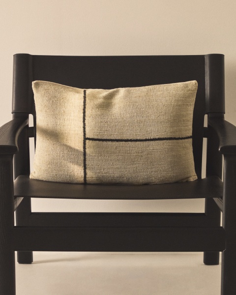 Чехол для подушки Anvera из вискозного жаккарда бежевого цвета с желтыми линиями 40 x 60 см от интернет-магазина IDODOM.RU