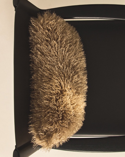 Чехол для подушки Akla из искусственного меха зеленого цвета 40 x 60 см от интернет-магазина IDODOM.RU