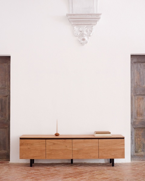 Uxue Тумба под ТВ из массива акации в натуральной отделке 200 x 58 см от интернет-магазина IDODOM.RU