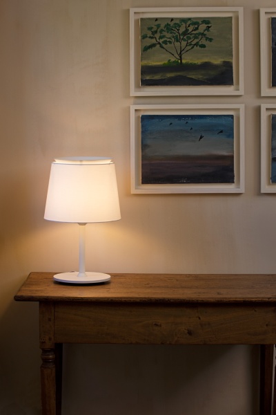 Настольная лампа Savoy белая от интернет-магазина IDODOM.RU