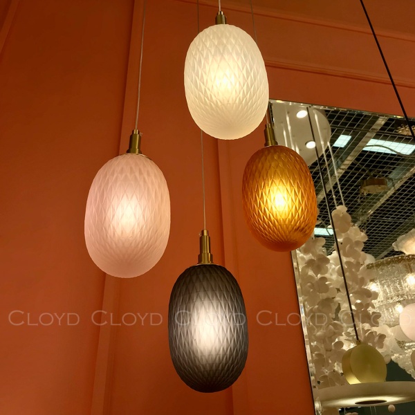 Подвесной светильник Cloyd ZAPFEN P1 / Ø13 см - латунь - белое стекло (арт.11434) от интернет-магазина IDODOM.RU