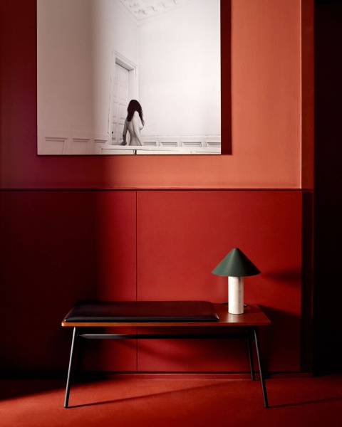 Valentine Настольная лампа белый мрамор и металл с зеленой окраской от интернет-магазина IDODOM.RU