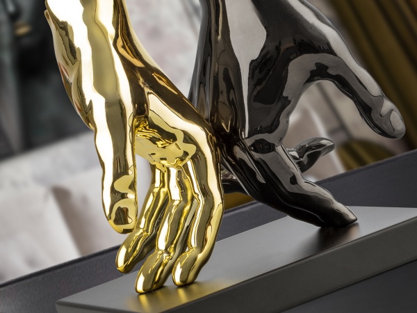 Manos Фигура серый/золотой от интернет-магазина IDODOM.RU