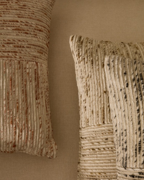 Чехол для подушки Anuba из жаккардовой ткани в бежевую и зелёную клетку 45 x 45 см от интернет-магазина IDODOM.RU