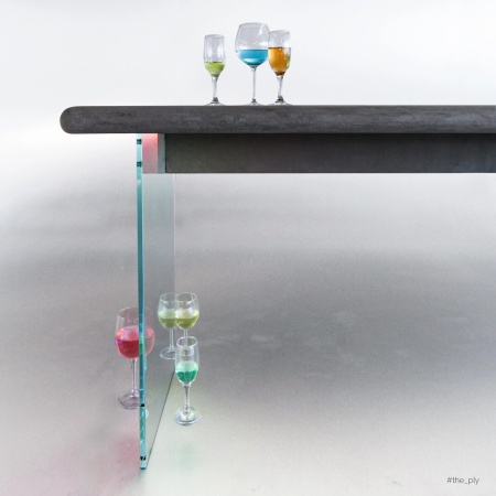 Письменный стол Stone_TG от интернет-магазина IDODOM.RU