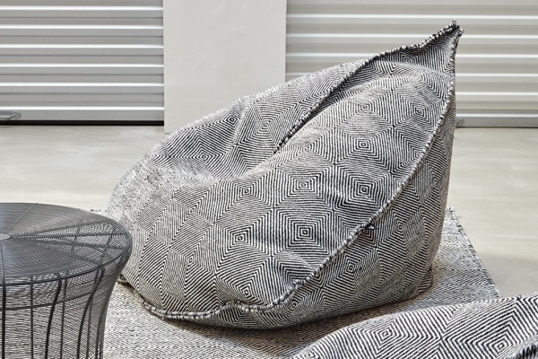 Пуф Sail Black от интернет-магазина IDODOM.RU