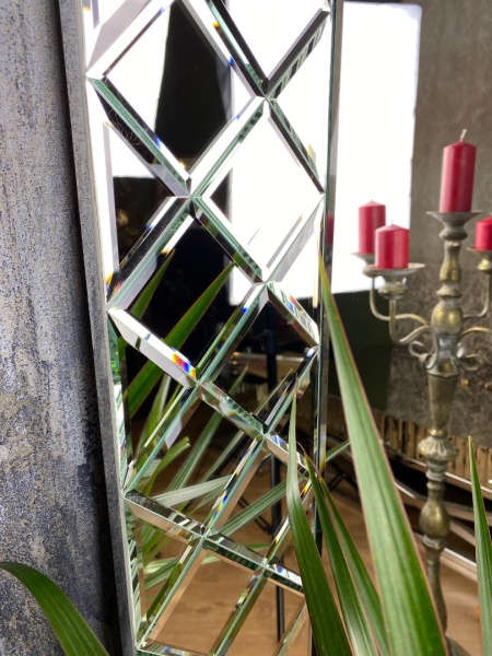 Зеркало Petit Cristal от интернет-магазина IDODOM.RU