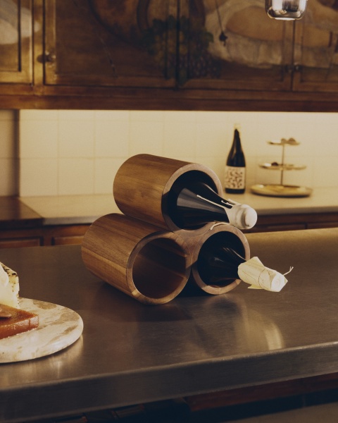 Подставка для бутылок Sesilu из  древесины акации от интернет-магазина IDODOM.RU