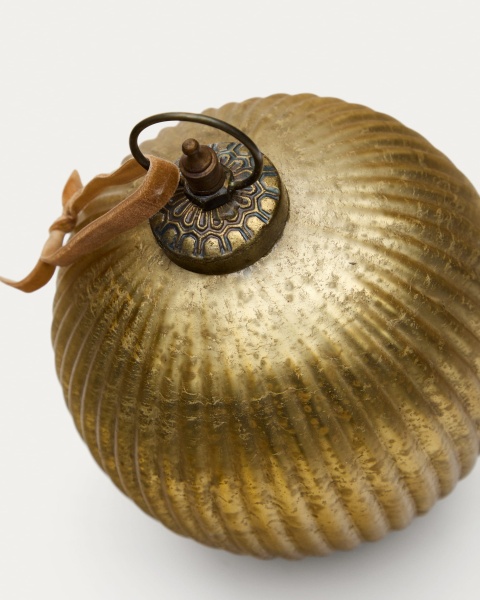 Новогодняя игрушка Elur из переработанного стекла золотого цвета, Ø 15 см от интернет-магазина IDODOM.RU