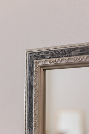 Зеркало Emilio от интернет-магазина IDODOM.RU