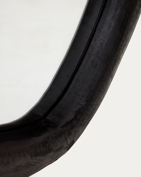 Magrit Зеркало в раме из массива мунгура с черной отделкой Ø 60 x 110 см от интернет-магазина IDODOM.RU