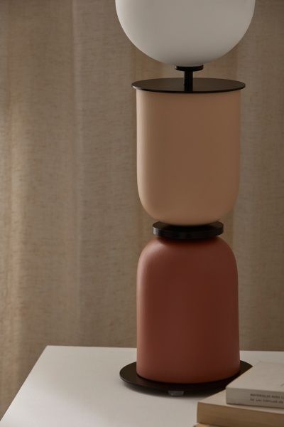 Настольная лампа Copo черный металл / плафон 1214/200 опал от интернет-магазина IDODOM.RU