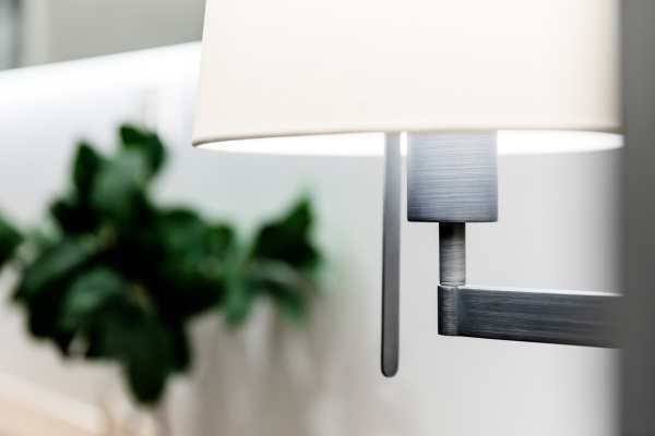 Настольная лампа Artis Bronze от интернет-магазина IDODOM.RU