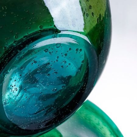 Ваза Cloyd FLUID Vase / выс. 13 см - зелен. стекло (арт.50038) от интернет-магазина IDODOM.RU