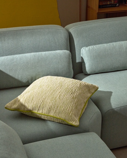 Чехол для подушки  Brisella из жаккарда зелёного цвета 45 x 45 см от интернет-магазина IDODOM.RU