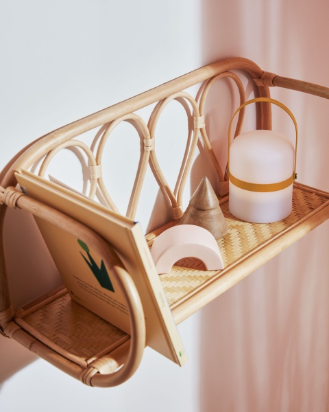 Полка Nyarai из ротанга с натуральной отделкой 58 x 25 см от интернет-магазина IDODOM.RU