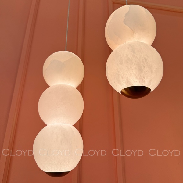 Подвесной светильник Cloyd ORIONIS P2 / выс. 26 см - алебастр - латунь (арт.12530) от интернет-магазина IDODOM.RU