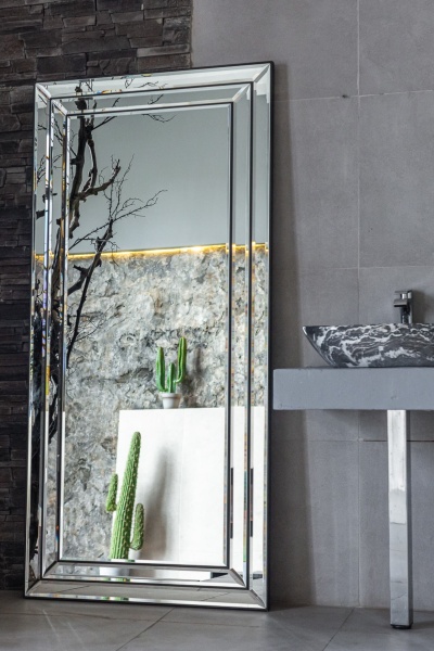 Зеркало Ruiz Black от интернет-магазина IDODOM.RU