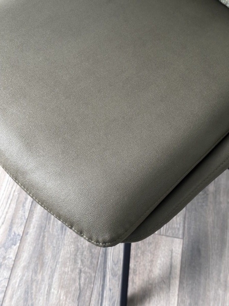 Стул Marlin ткань комби зеленый, поворотно-возвратный механизм 360 градусов от интернет-магазина IDODOM.RU