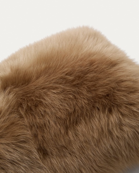 Katny Чехол на подушку из натуральной кожи и меха коричневый 30 x 50 см от интернет-магазина IDODOM.RU