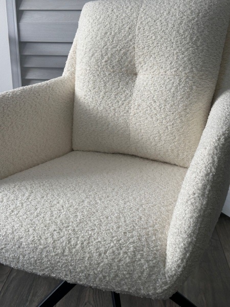 Стул Honey букле белый, поворотный механизм 360 градусов от интернет-магазина IDODOM.RU