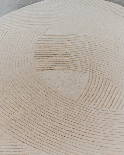 Ковер Domm из шерсти бежевого цвета Ø 200 см от интернет-магазина IDODOM.RU