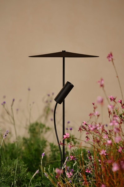 Ландшафтный светильник CLAP черный 630 LED 6W 3000K 38° C/PLAT S от интернет-магазина IDODOM.RU