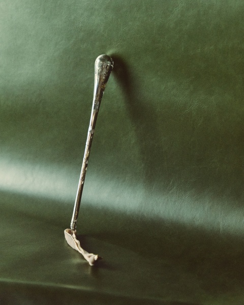 Набор из 2 подвесных украшений Alsenia из серебристого переработанного стекла, 25,5 см от интернет-магазина IDODOM.RU