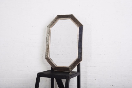 Зеркало Julian Silver от интернет-магазина IDODOM.RU