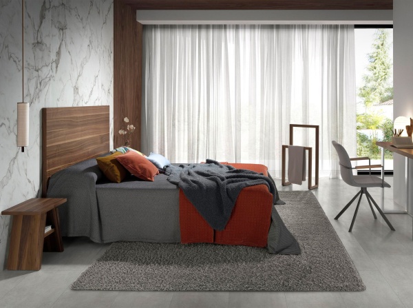 Вешалка для одежды 7104/MI1358 из мореной сосны от интернет-магазина IDODOM.RU