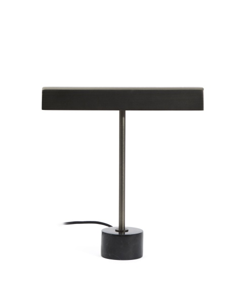 Настольная лампа Lynor из черного металла с основанием из черного мрамора от интернет-магазина IDODOM.RU