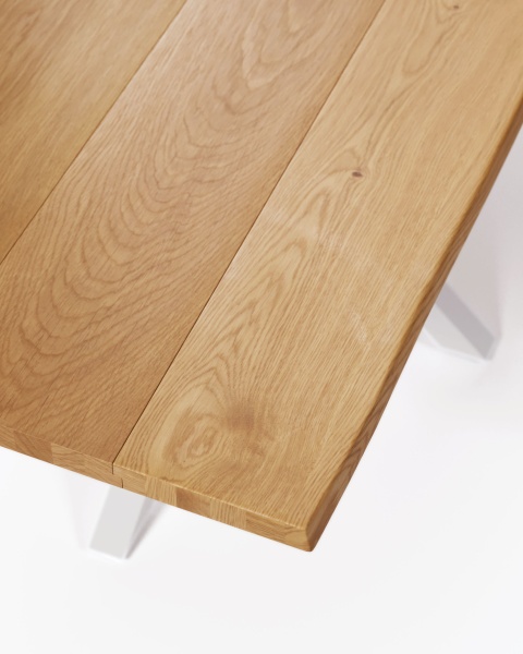 Argo Стол с дубовым шпоном натурального цвета и стальными ножками с белой отделкой 160 x 90 см от интернет-магазина IDODOM.RU