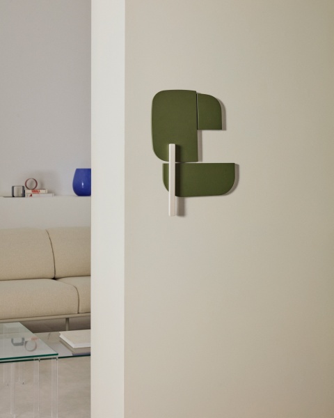 Настенная панель Danei бело-зеленая 65 x 60 см от интернет-магазина IDODOM.RU