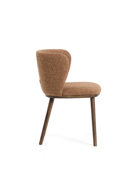 Стул Ciselia из терракотового шенилла с ножками из ясеня в отделке орех от интернет-магазина IDODOM.RU