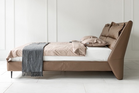 Кровать Дженис из натуральной кожи от интернет-магазина IDODOM.RU