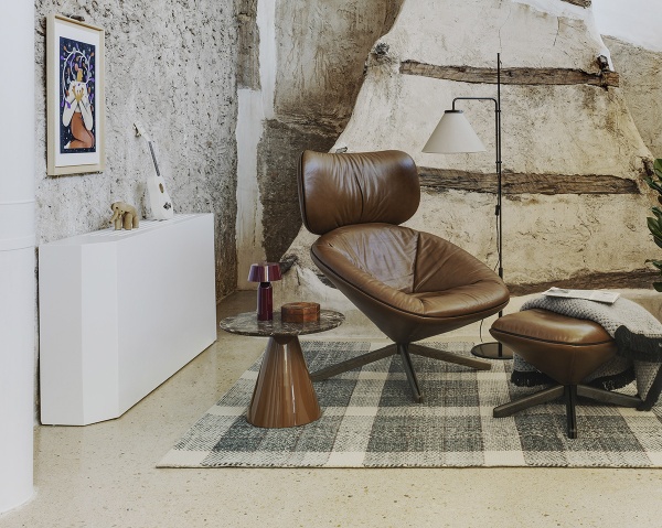 Столик Pion мраморный с плоским топом от интернет-магазина IDODOM.RU