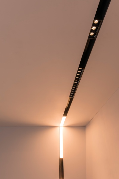 Светильник Neso Point 6 2700K 12 гр. от интернет-магазина IDODOM.RU