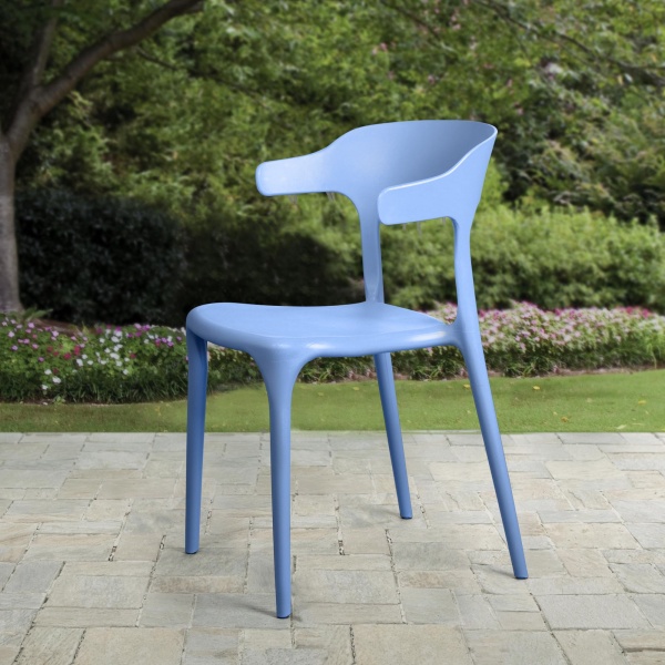 Стул Leo, первичный пластик голубой от интернет-магазина IDODOM.RU