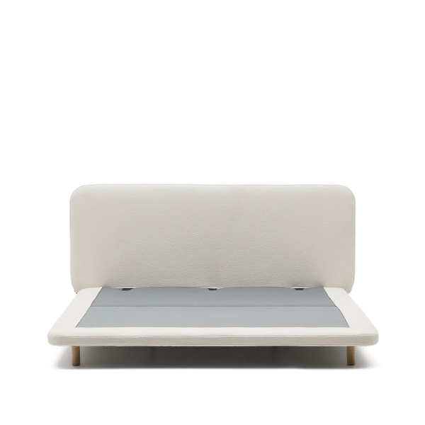Кровать Odum со съемными чехлами из бежевого микробукле с ножками из бука 160 x 200 от интернет-магазина IDODOM.RU