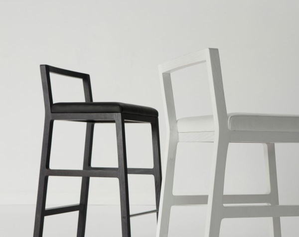 Полубарный стул Midori от интернет-магазина IDODOM.RU