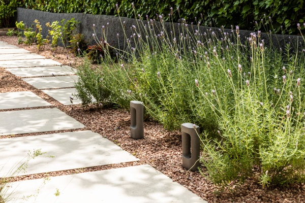 Проблесковый маячок Totem 285 серый 2700K от интернет-магазина IDODOM.RU