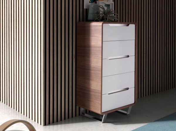Шифоньер из орехового дерева с белыми ящиками 136-I /7111 от интернет-магазина IDODOM.RU