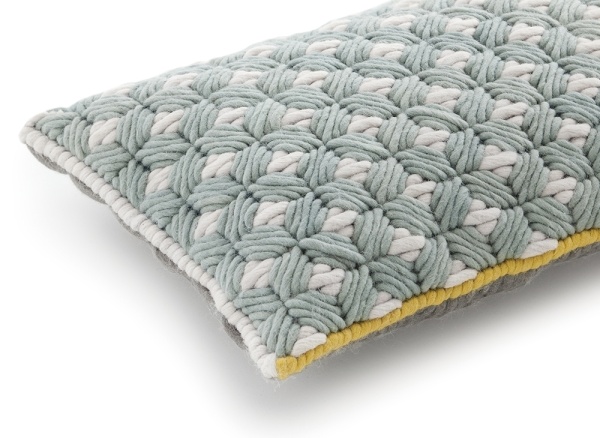 Подушка Silai Celadon - Light grey 60x35 от интернет-магазина IDODOM.RU