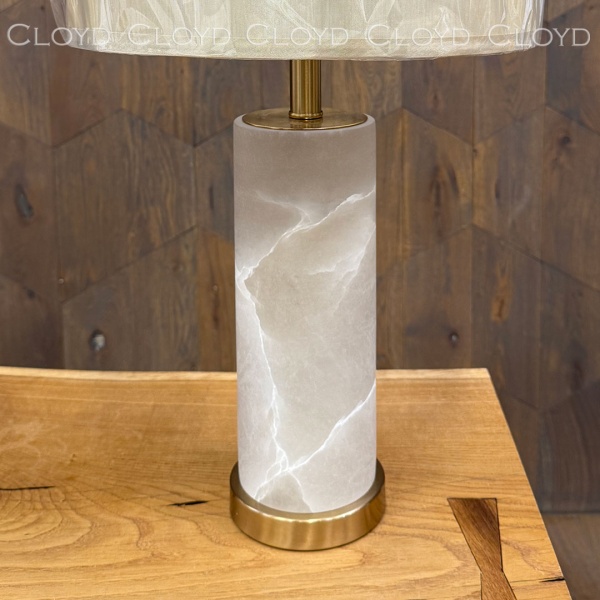 Настольная лампа Cloyd PARMENID T1 / выс. 62 см - алебастр - латунь (арт.30194) от интернет-магазина IDODOM.RU